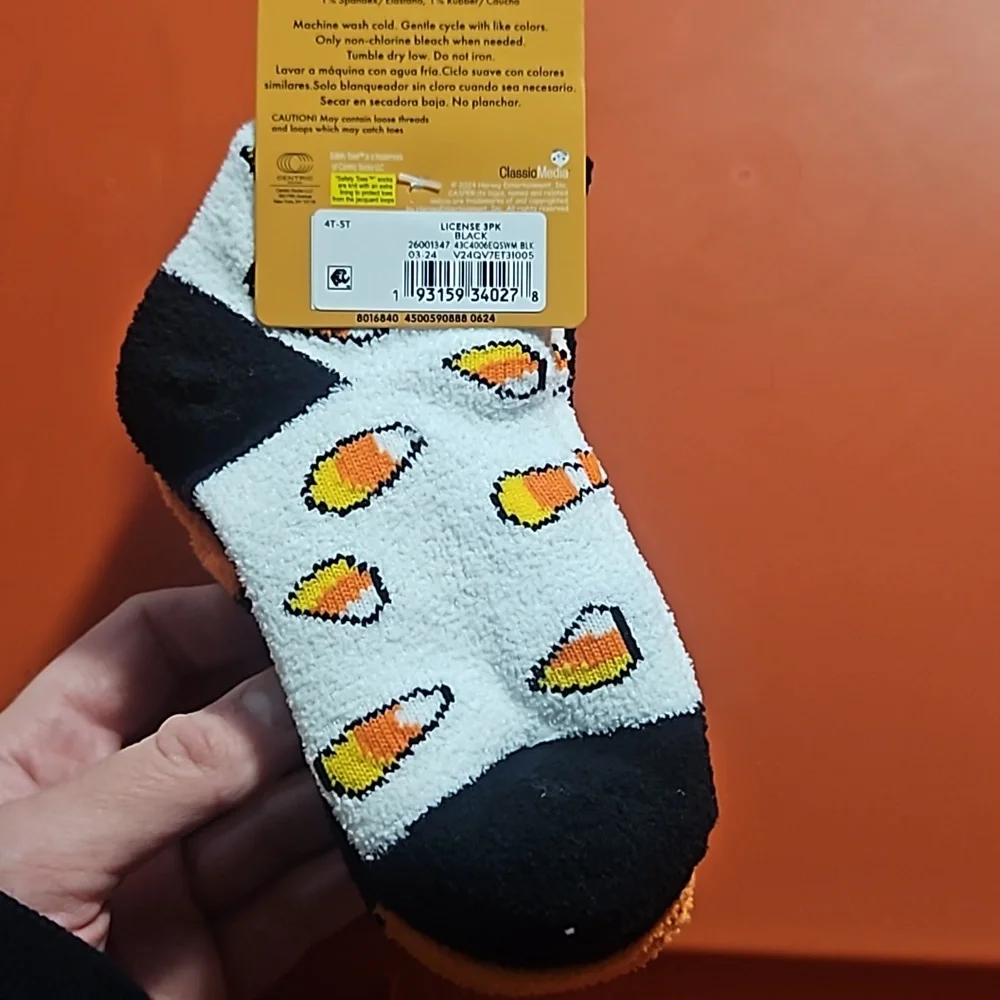 CASPER THE FRIENDLY GHOST 3 PK SOCKS: NEW WITH TAGS: SIZE 4T/5T